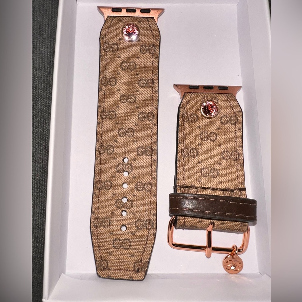 FIRM PRICE‼️ Upcycled Gucci brown micro GG leather Apple Watch band